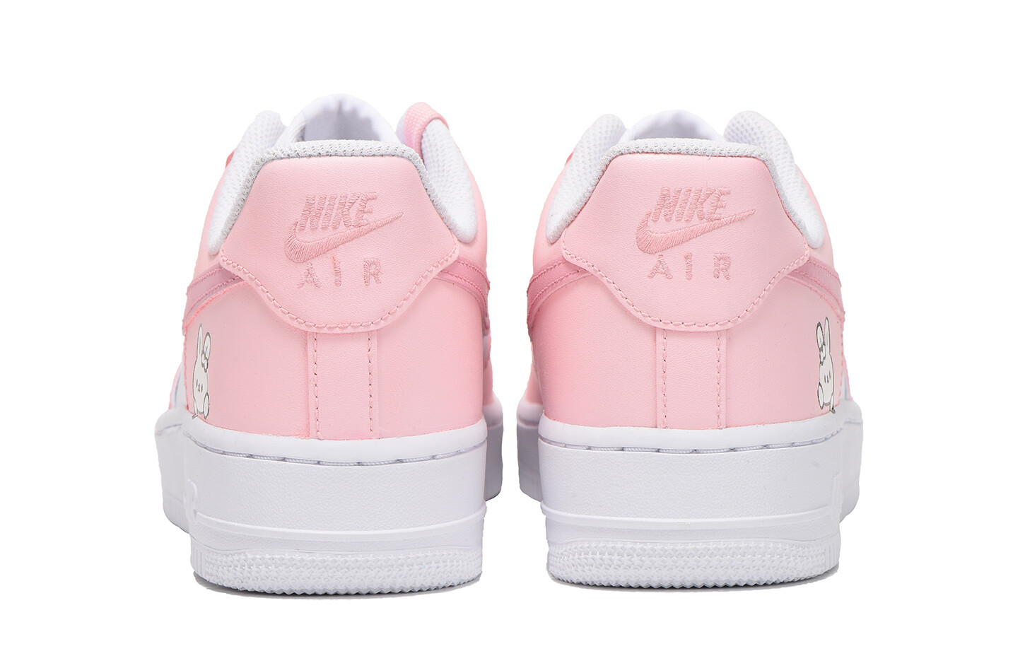 

Кроссовки Nike Air Force 1,