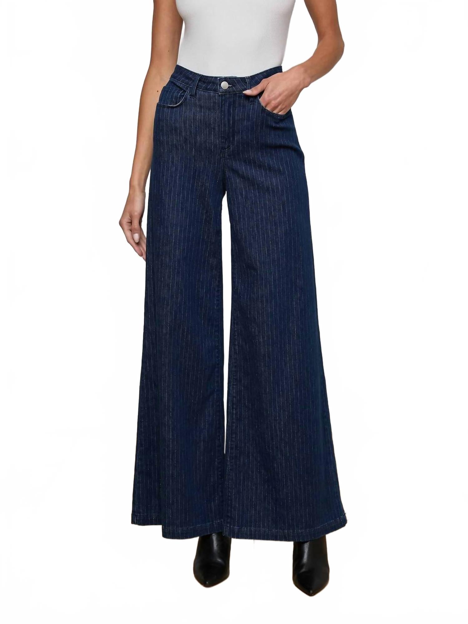 

Джинсы в тонкую полоску "Эбеновая полоска" от Quincy L'Agence, черная полоса