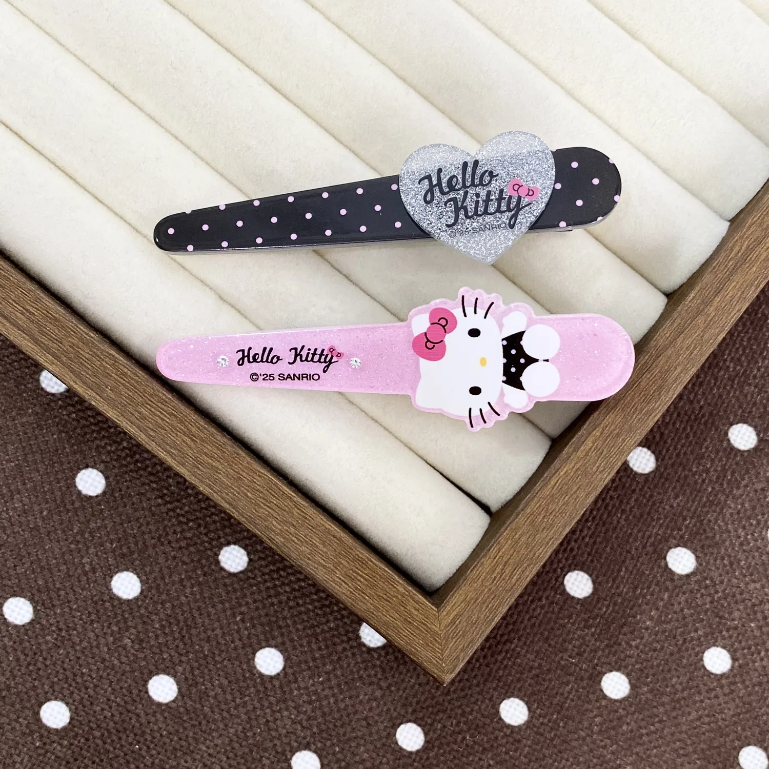 Заколки для волос Hello Kitty Sanrio акриловые — фото 4
