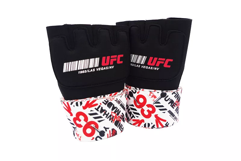 

Гелевые перчатки UFC, красный