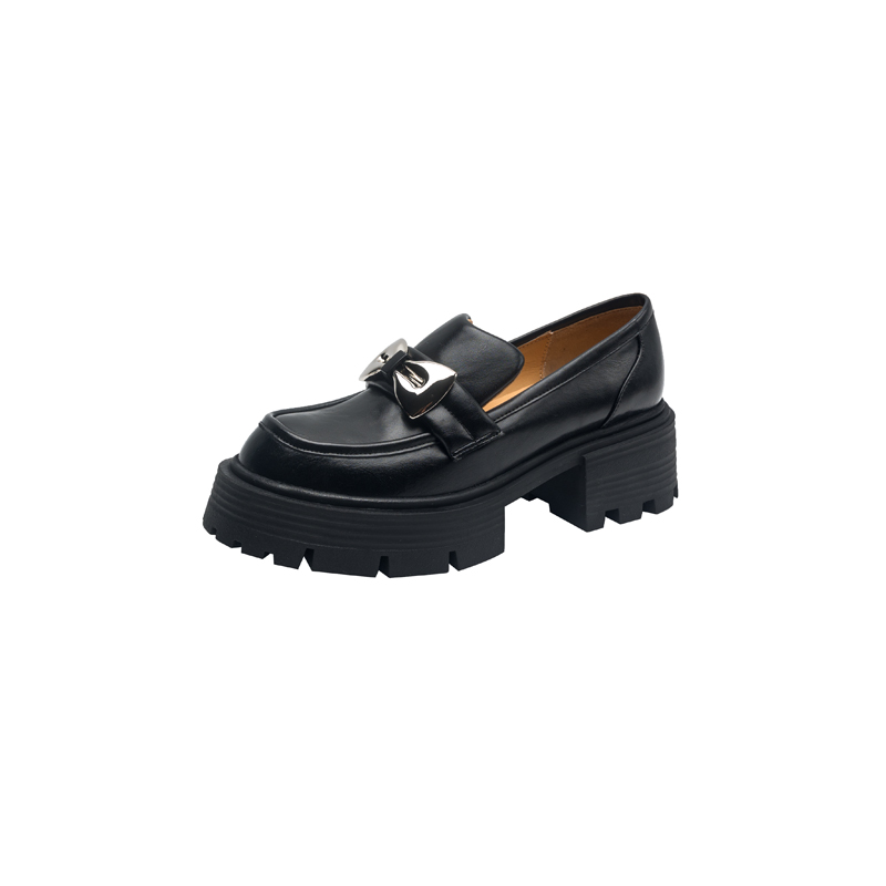 

Лоферы Mo Lin Loafers Women's