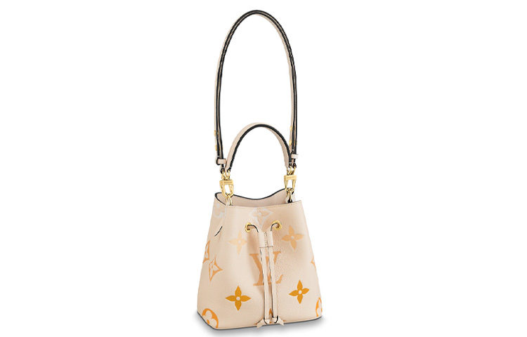 

LOUIS VUITTON Крем Bb Neonoe шафрановый