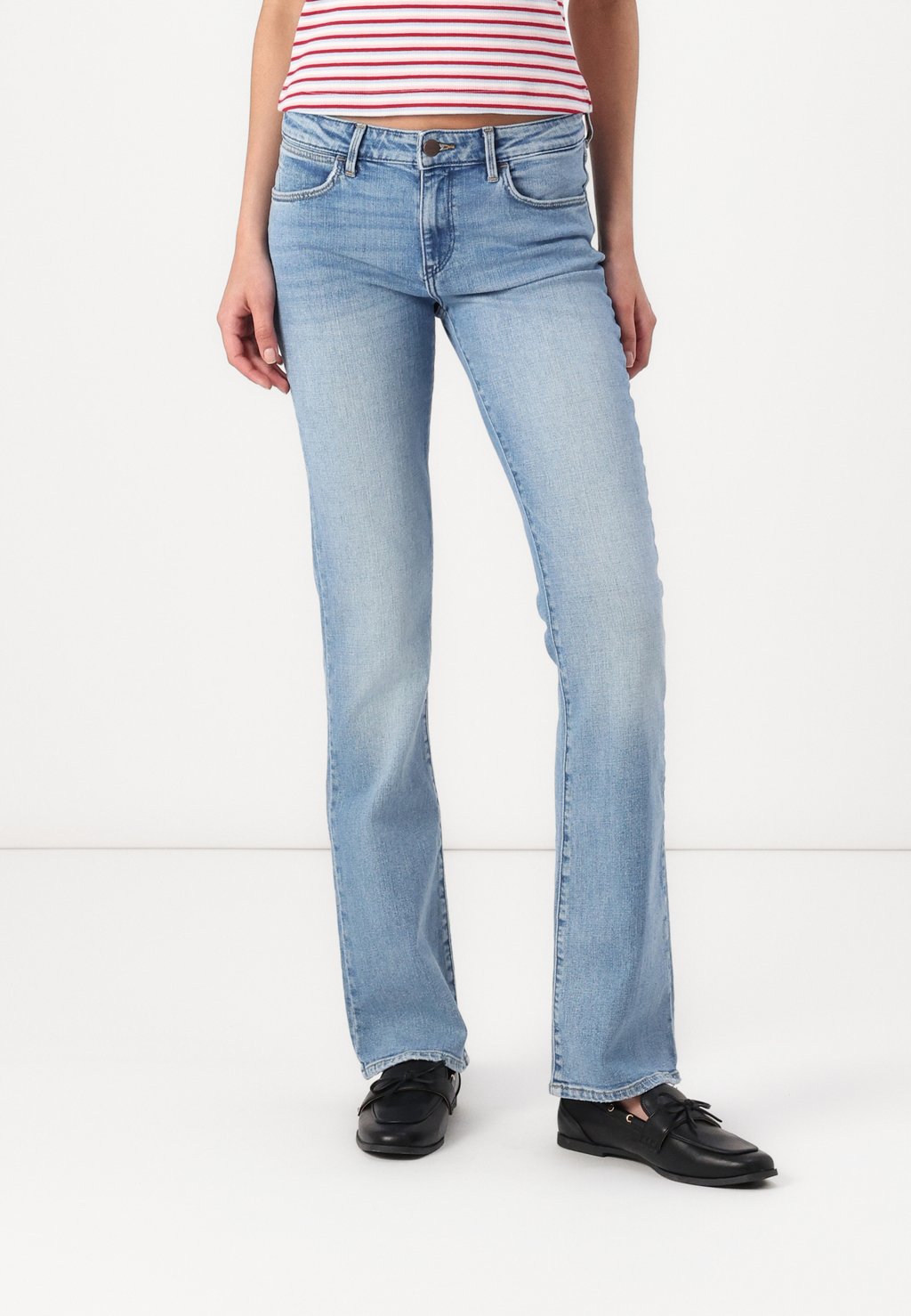 

Джинсы Bootcut Wrangler, цвет Stelth