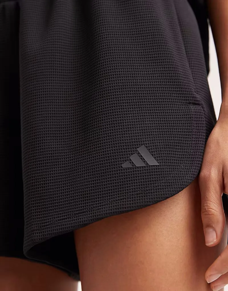 Adidas performance Тренировочные шорты Adidas Training Pacer с вафельной текстурой и боковыми карманами на молнии, черные — фото 3