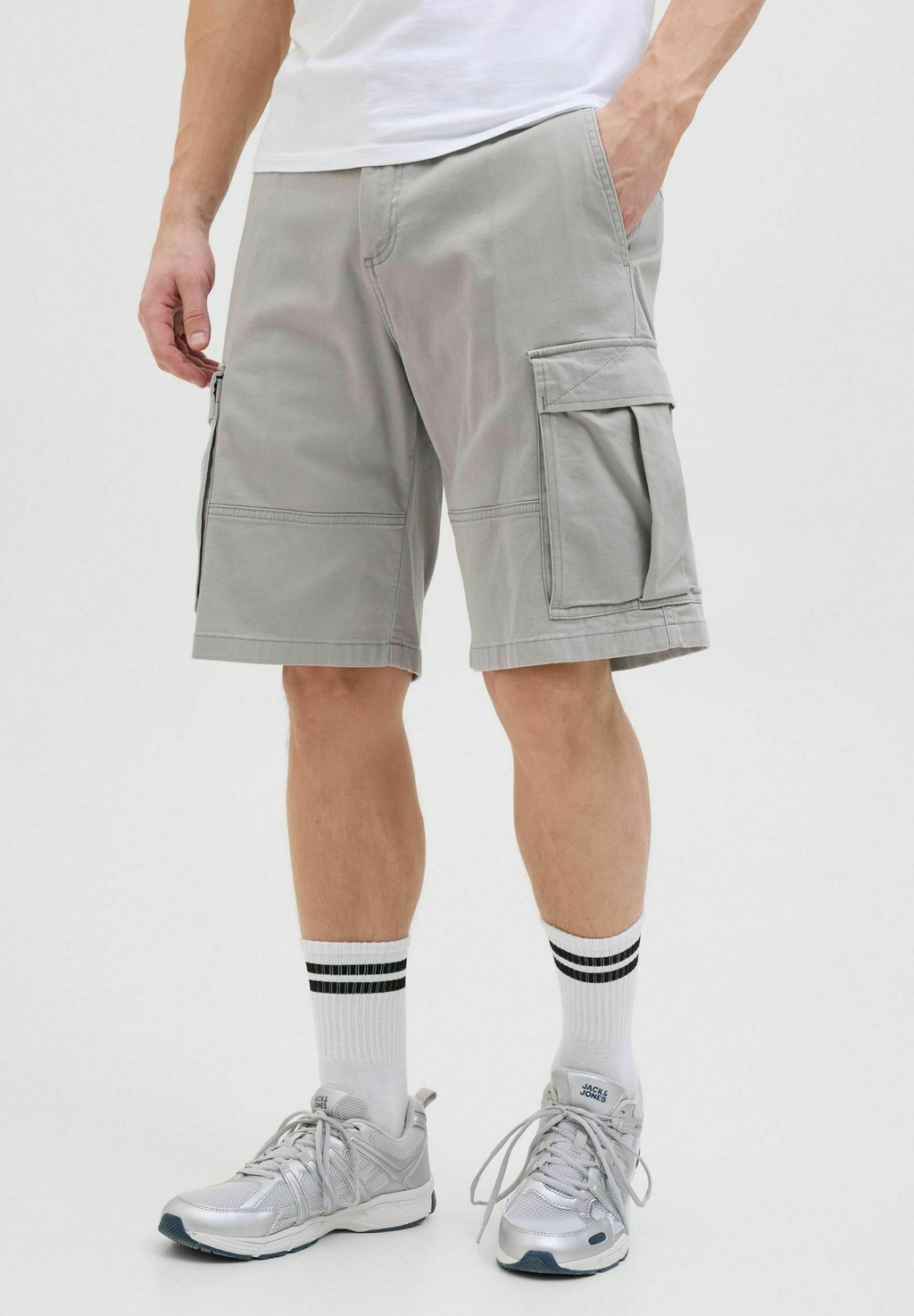 

Шорты RELAXED FIT Jack & Jones, серый