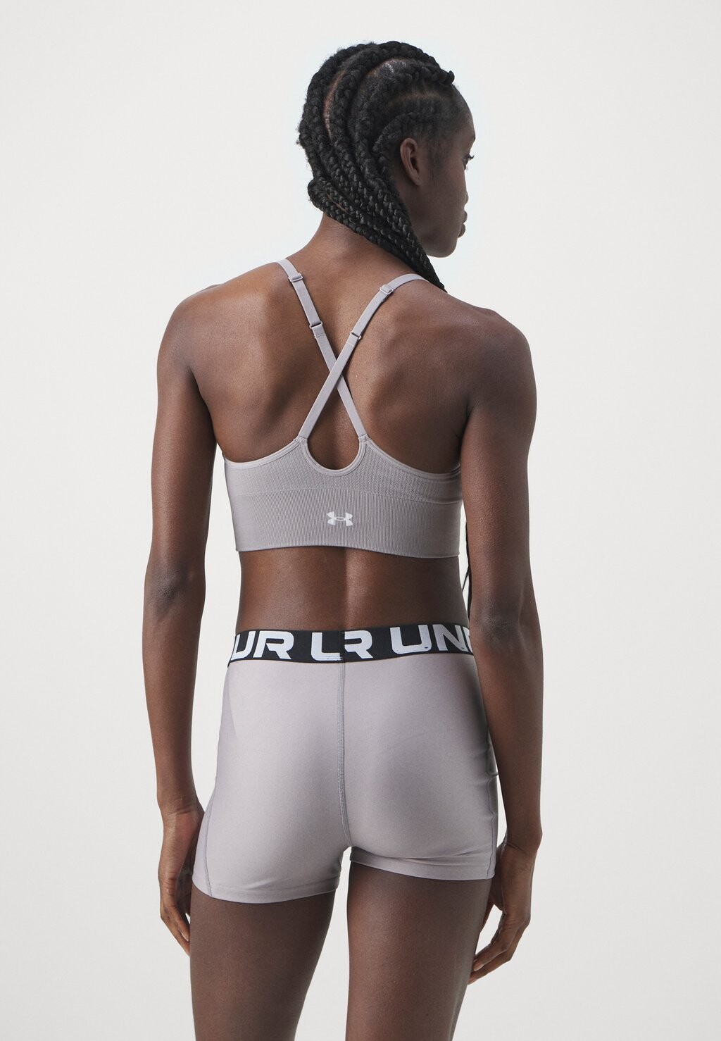 

Спортивный бюстгальтер с легкой поддержкой VANISH SEAMLESS LOW Under Armour, серый