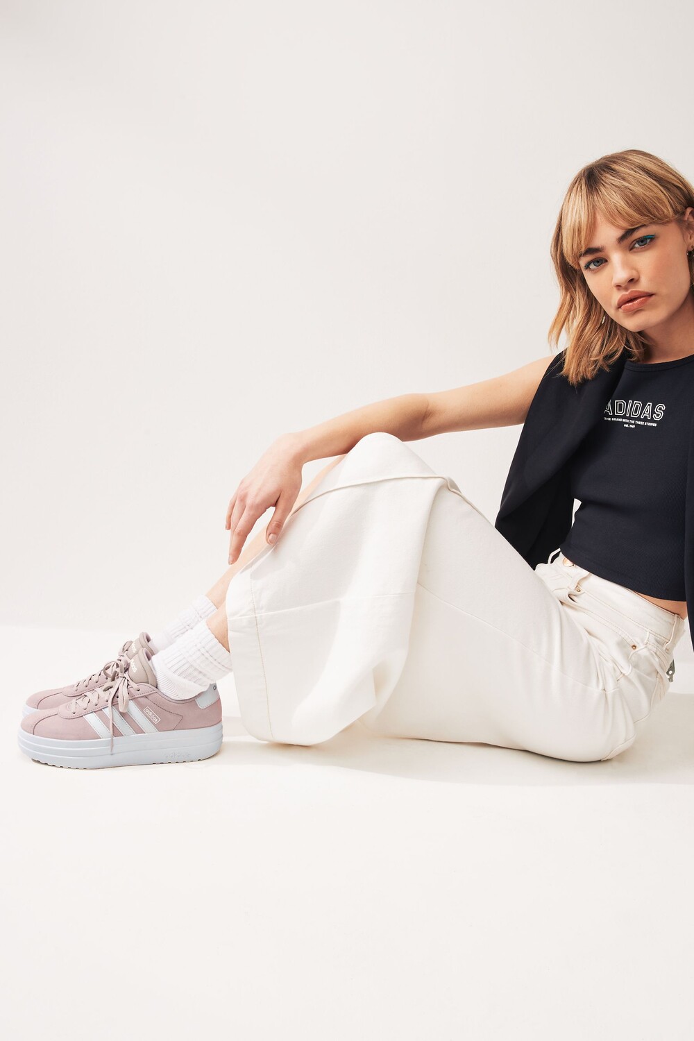 Vl Court смелые спортивные кроссовки Adidas, розовый — фото 2