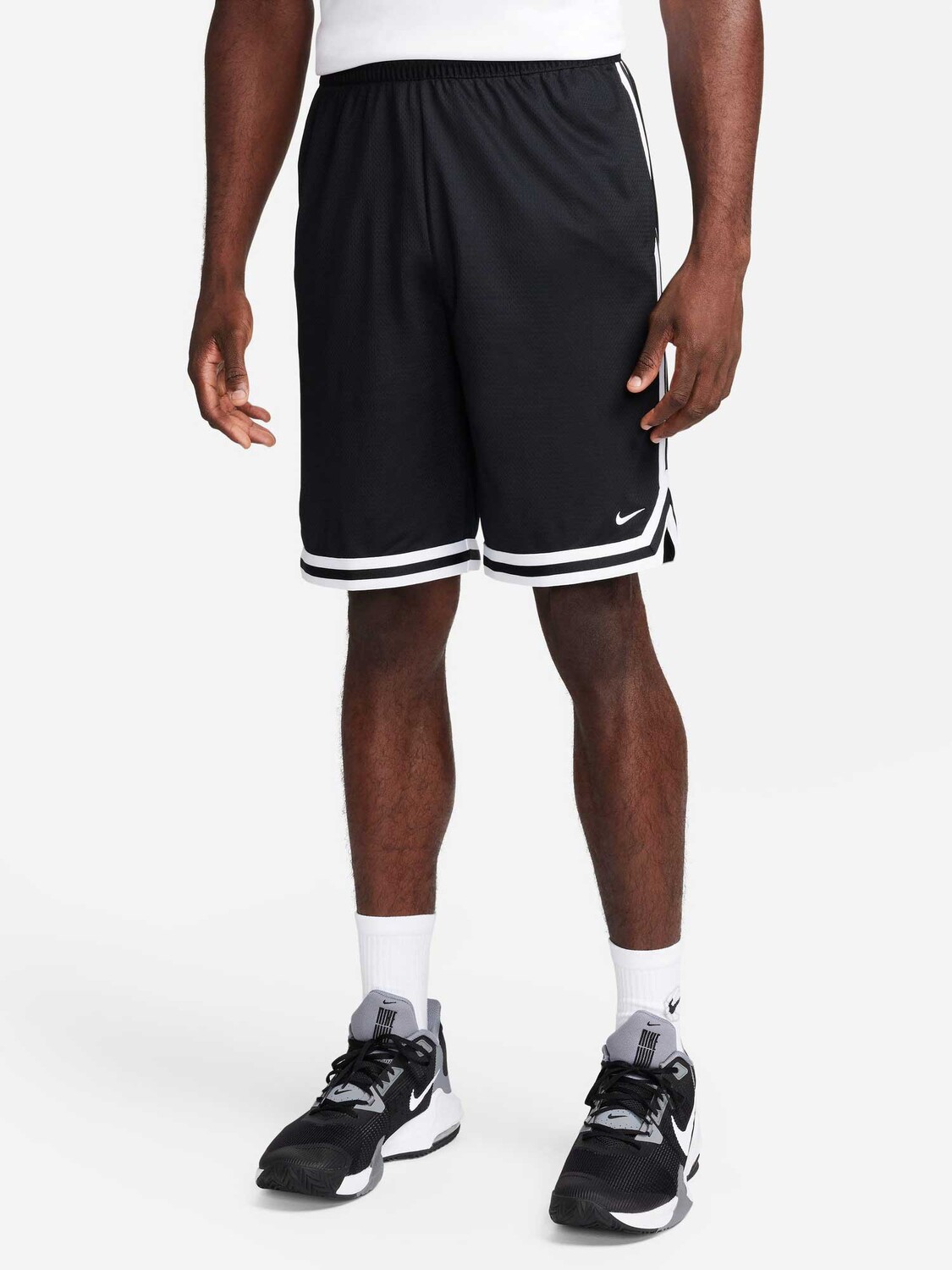 

Шорты Nike M NK DF DNA 10IN SHORT, черный