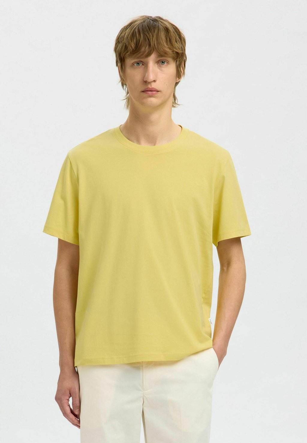 

Базовая футболка SLHASPEN O NECK TEE Selected Homme, желтый