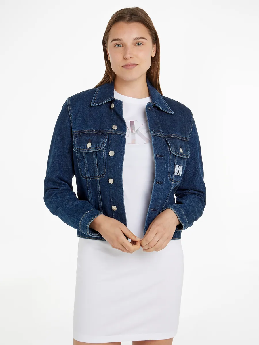 

Джинсовая куртка Calvin Klein Jeans "CROPPED DENIM JACKET 90s", с нагрудными карманами, джинсовый