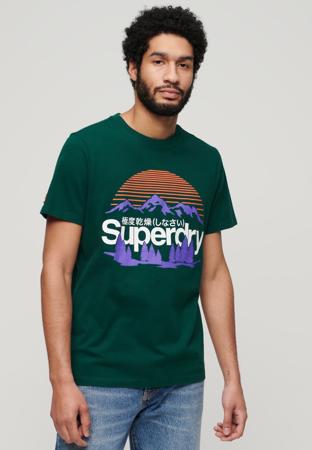 

Футболка с принтом GREAT OUTDOORS GRAPHIC Superdry, цвет dark pine green
