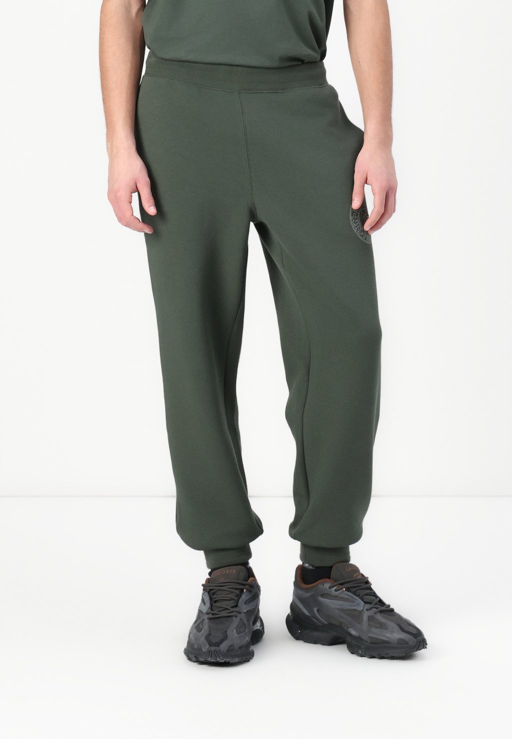 

Спортивные брюки Lacoste, черный
