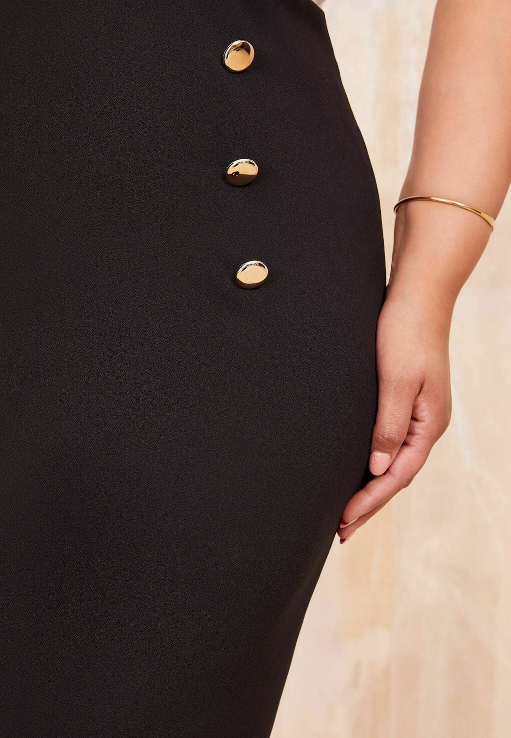 

Юбка-карандаш BUTTON FRONT SCUBA Curves Like These, черный