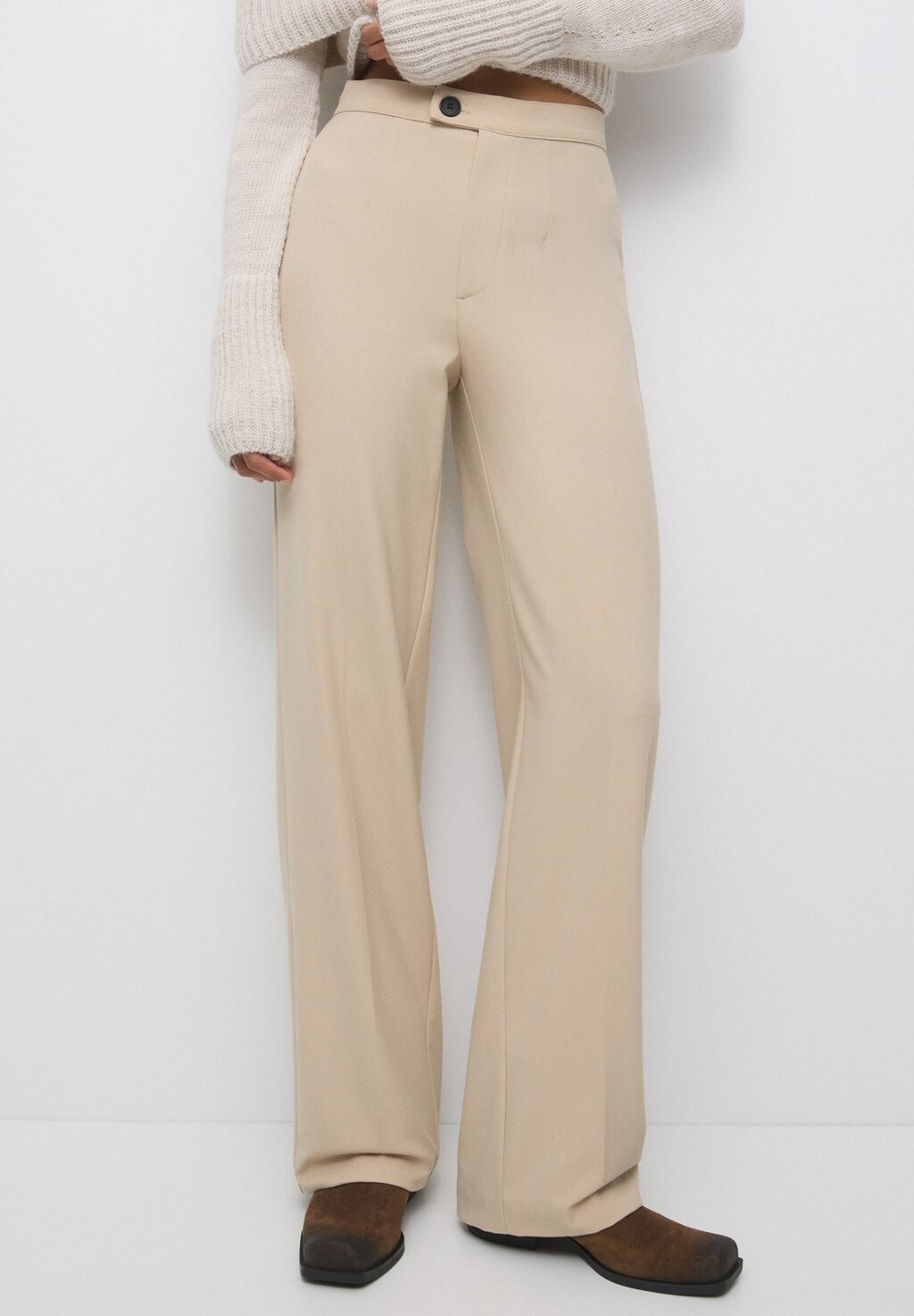 

Брюки Darted PULL&BEAR, бежевый