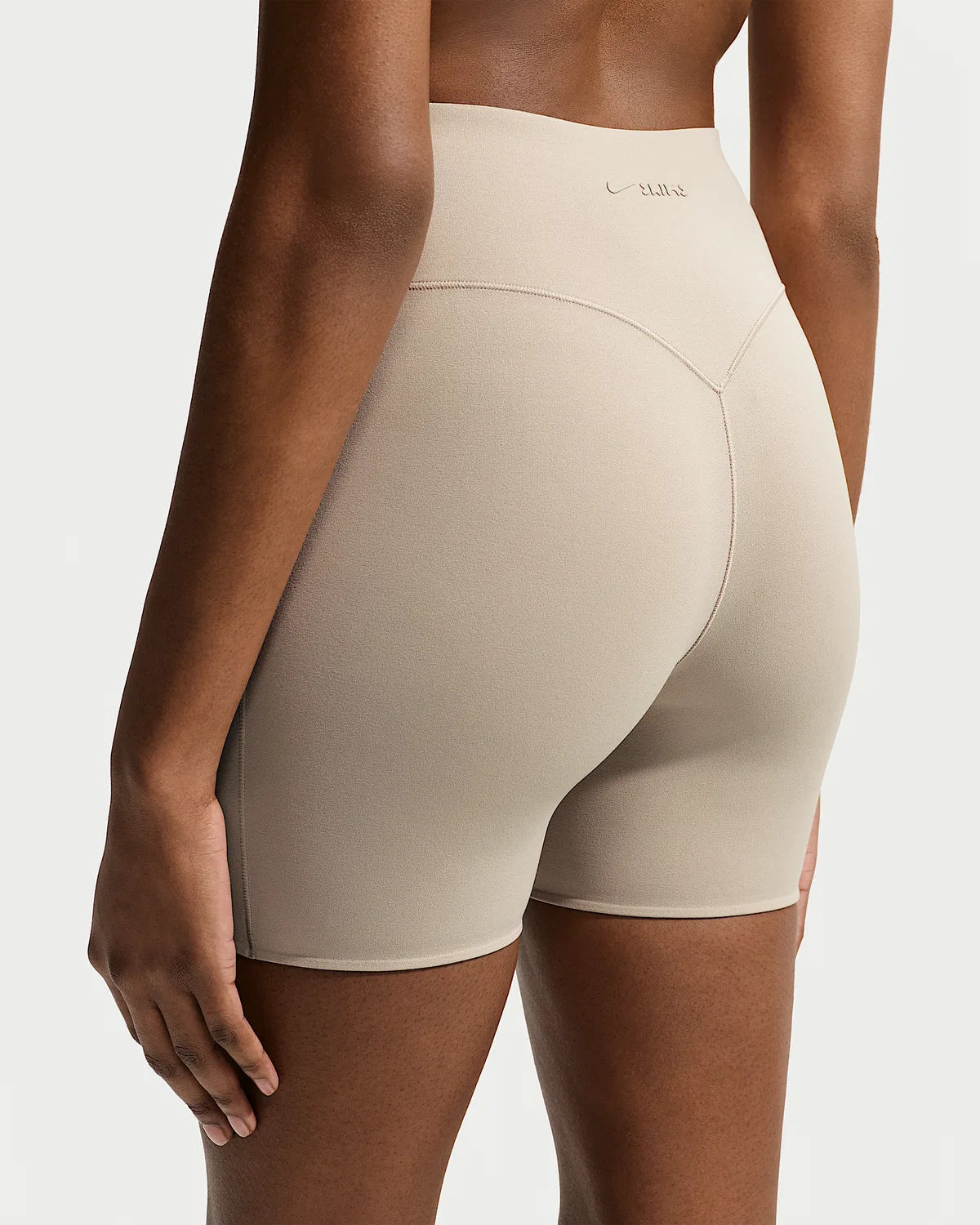 Женские шорты NikeSKIMS Studio Stretch 5", NSKM Linen/NSKM Linen — фото 3