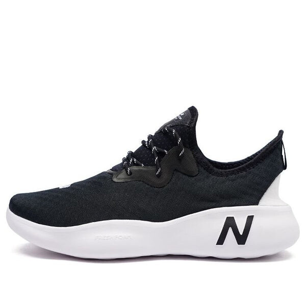 

Кроссовки New Balance Fresh Foam V3 'Black White', черный