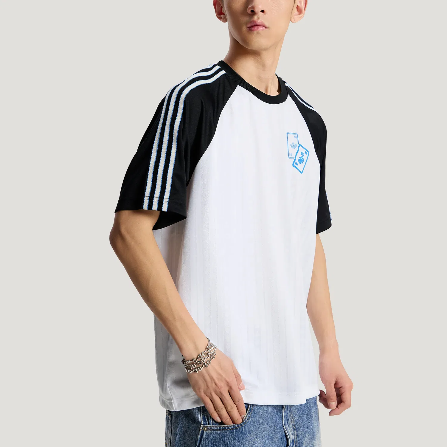 Футболка Adidas Originals x Disney White/Black — фото 4