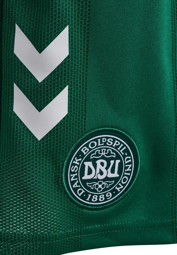 Шорты спортивные детские Hummel Dbu 26 gk shorts kids sports shorts, вечнозеленый — фото 4