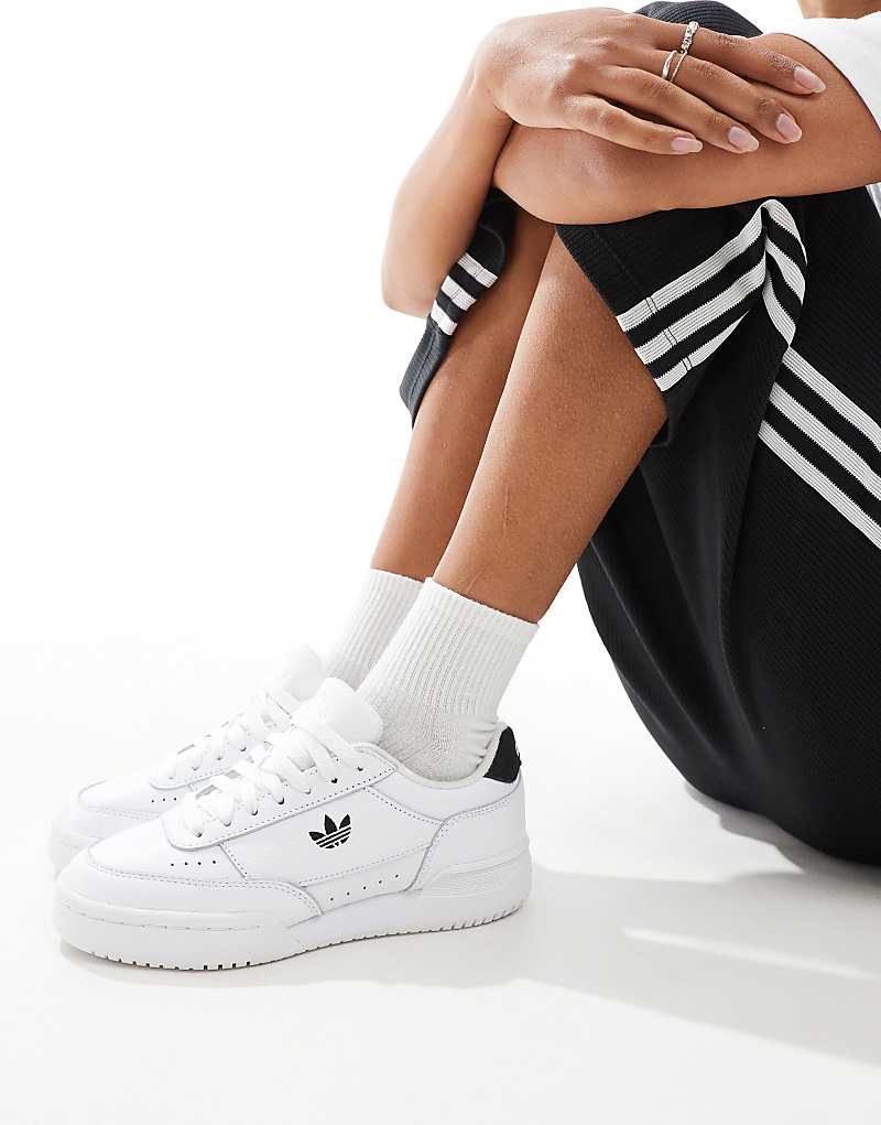 

Бело-черные кроссовки adidas Originals Court Super, Черный, Бело-черные кроссовки adidas Originals Court Super