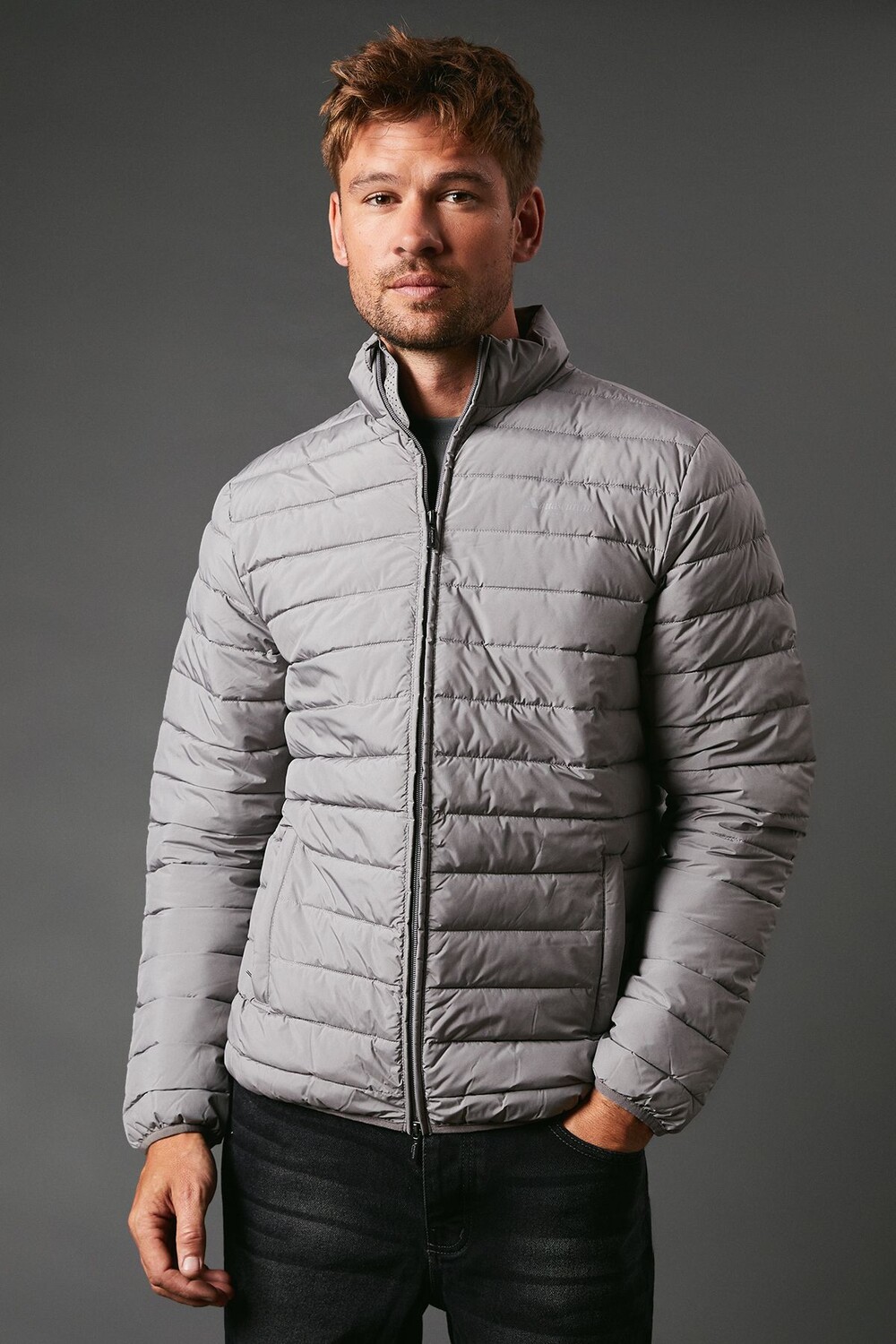 

Куртка утепленная Aquascutum Active Rlg на молнии, темно-серый