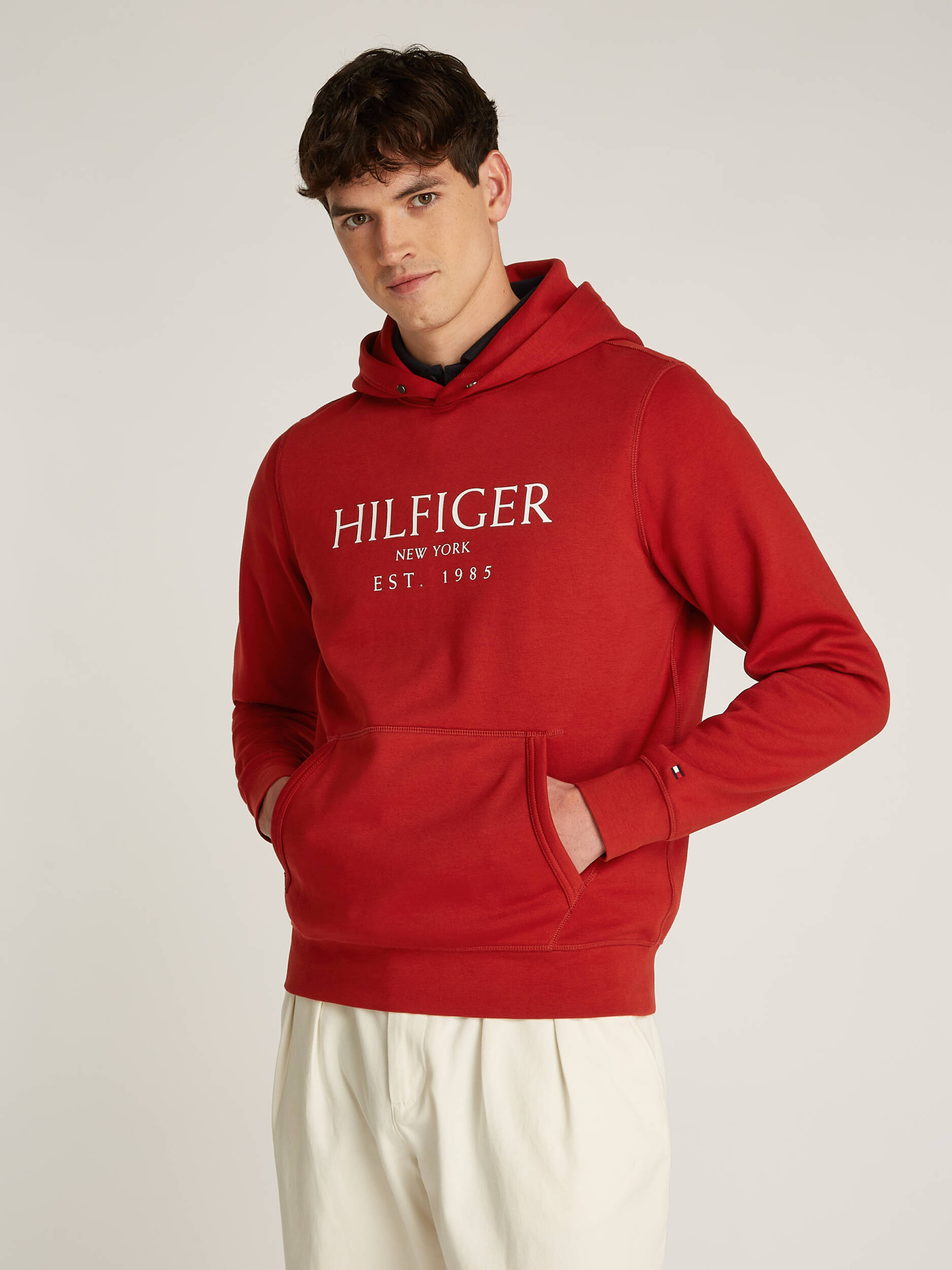 

Толстовка Tommy Hilfiger Regular Fit, красный