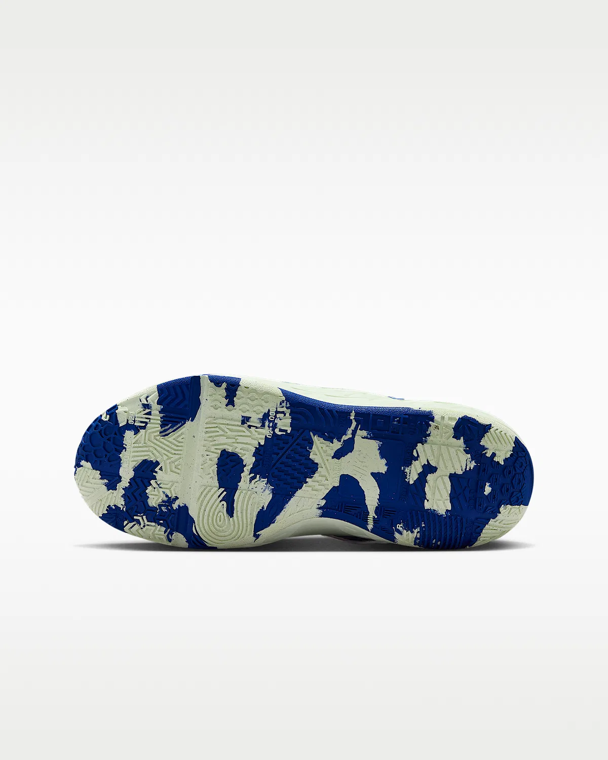 Детские баскетбольные кроссовки Nike Team Hustle D 12, Black/Game Royal/Volt Tint/Bright Crimson — фото 2