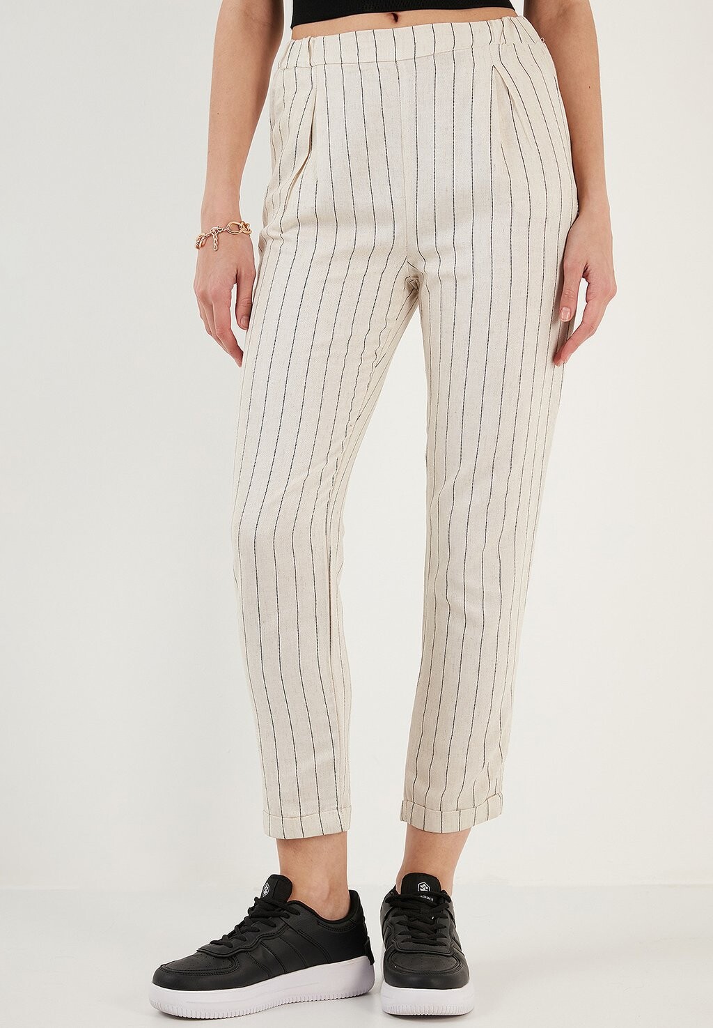 

Брюки LELA Slim Fit, бежевый, Бежевый;серый, Брюки LELA Slim Fit, бежевый