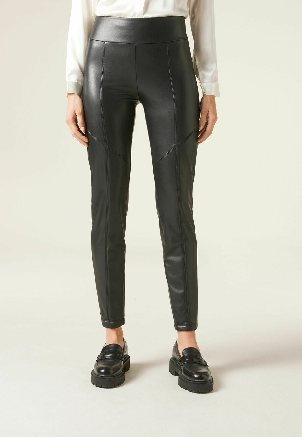 

Брюки COATED PLUSH Calzedonia, черный