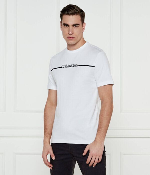 

Футболка Calvin Klein Regular Fit, белый / черный