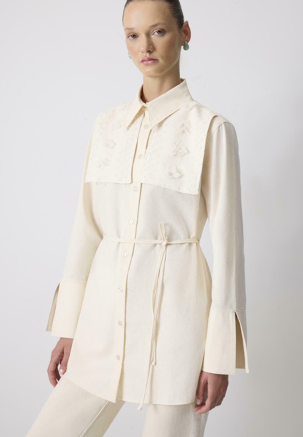 

Блузка на пуговицах FLOWER Touché Privé, кремовый