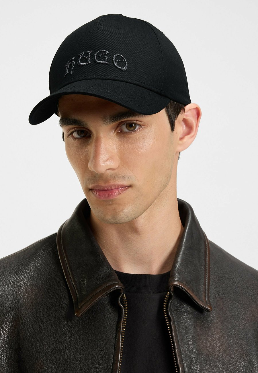 

Бейсболка HUGO JUDE, Black One/Black