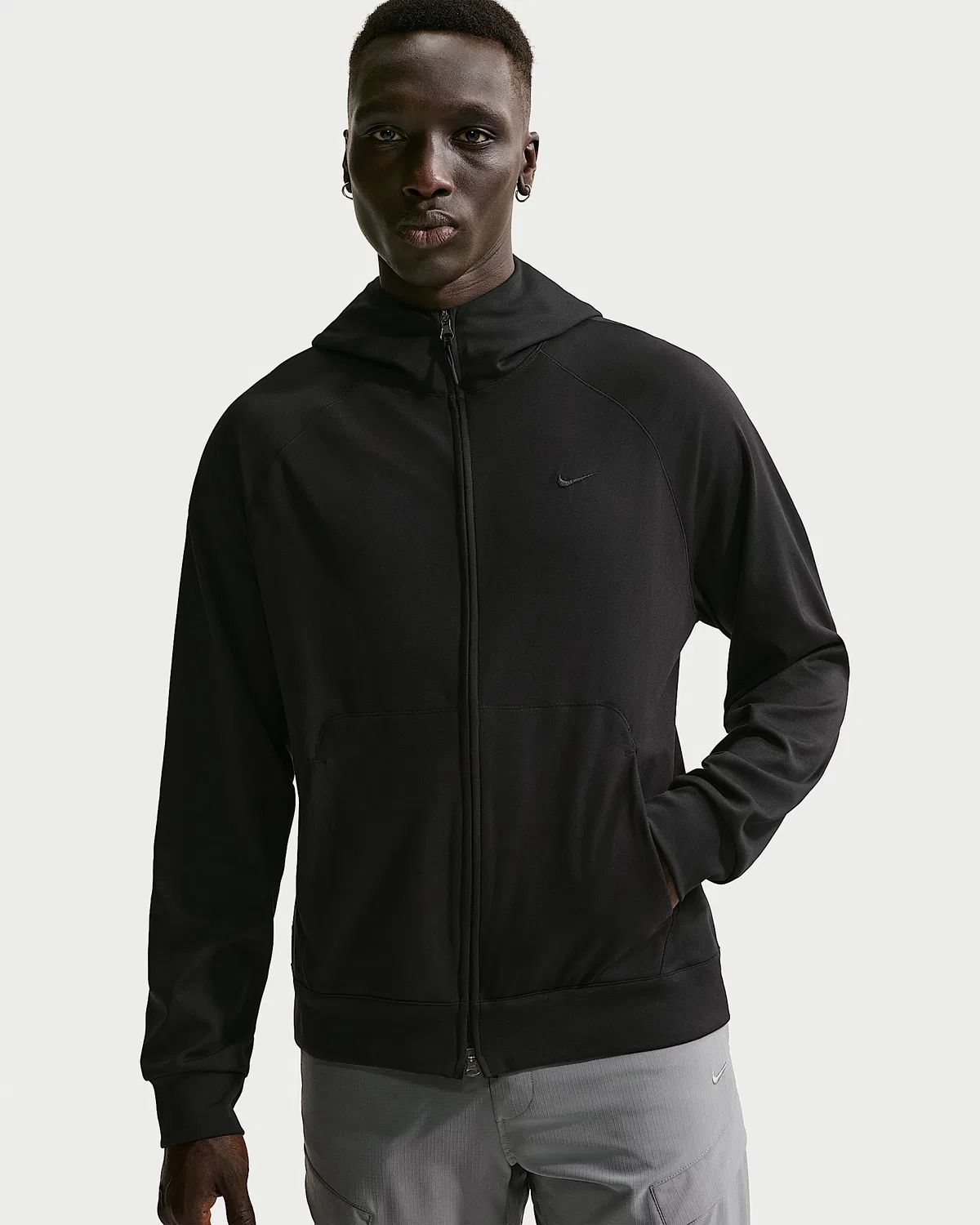 Мужская спортивная куртка Nike Primary NanoKnit Dri-FIT с защитой от ультрафиолета, Black/Black