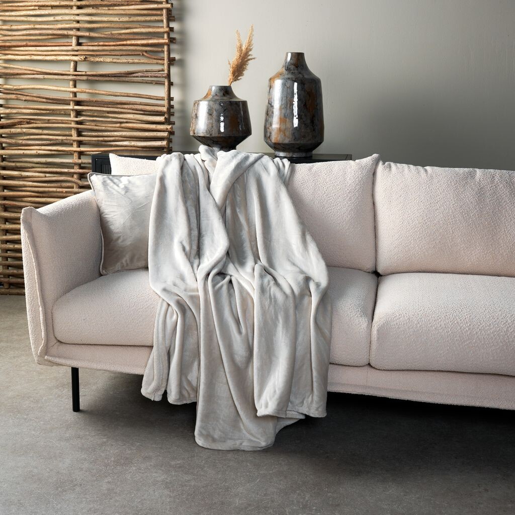 

Dutch Decor CHARLIE - Одеяло флисовое 200x220 см - Пемза - бежевый