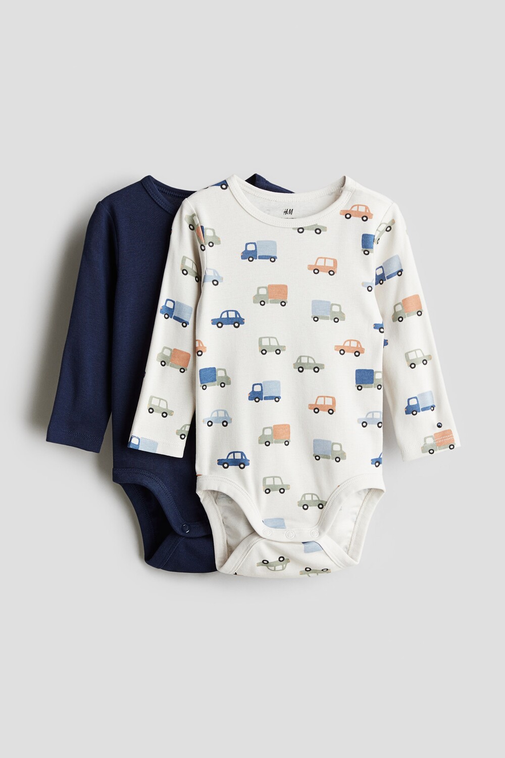 

В упаковке 2 боди с длинными рукавами. H&M, белый