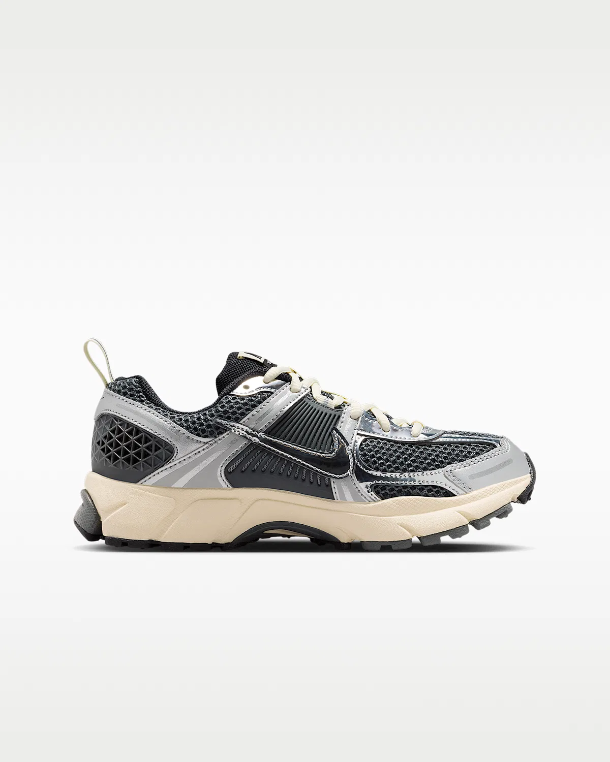 Кроссовки для старших детей Nike Vomero 5, Iron Grey/Metallic Silver/Coconut Milk/Chrome — фото 3
