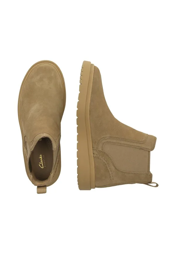 Ботильоны chelsea polden easy classic Clarks, Dark Sand Suede — фото 3