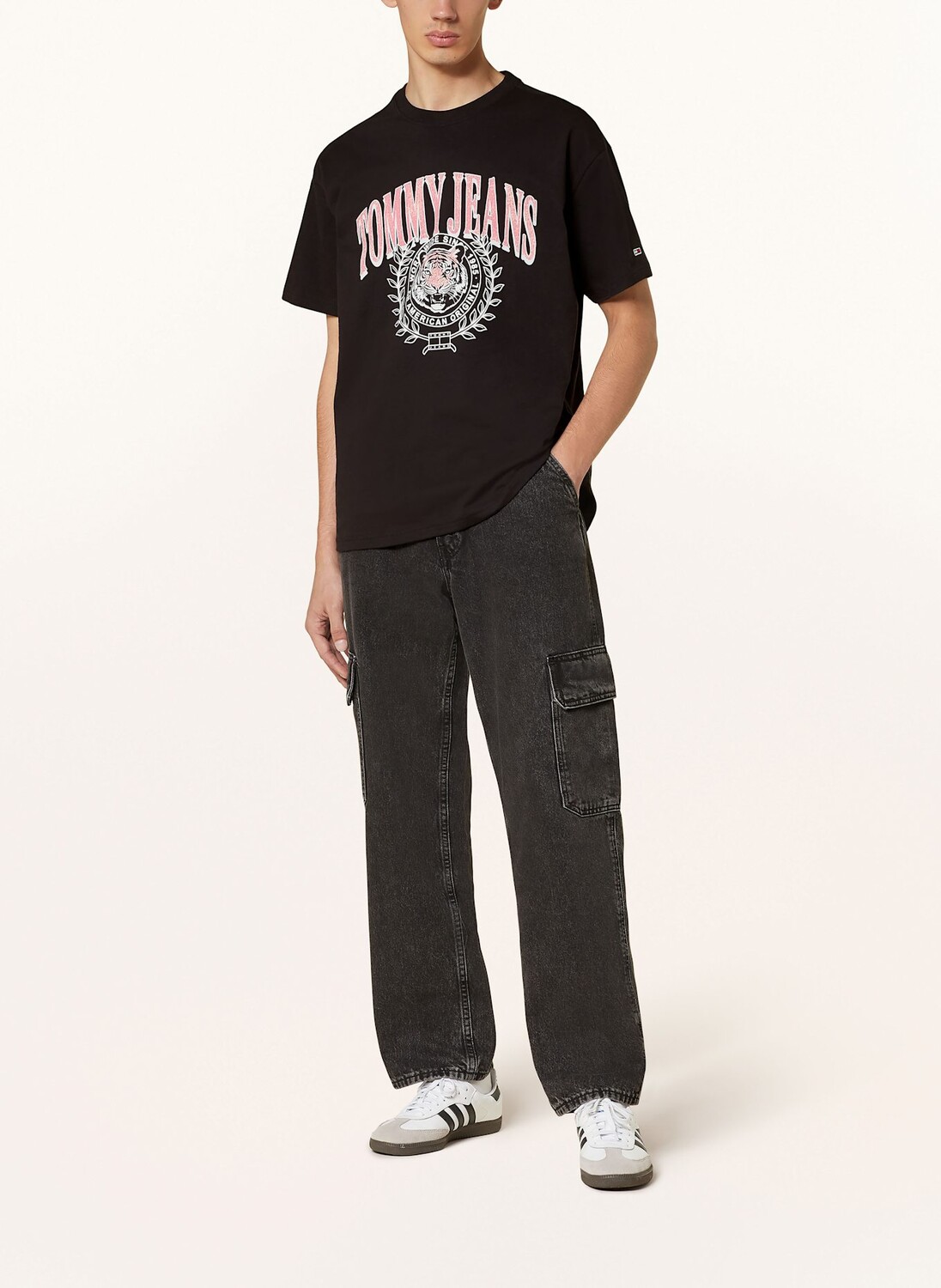 Футболка TOMMY JEANS, черный — фото 2