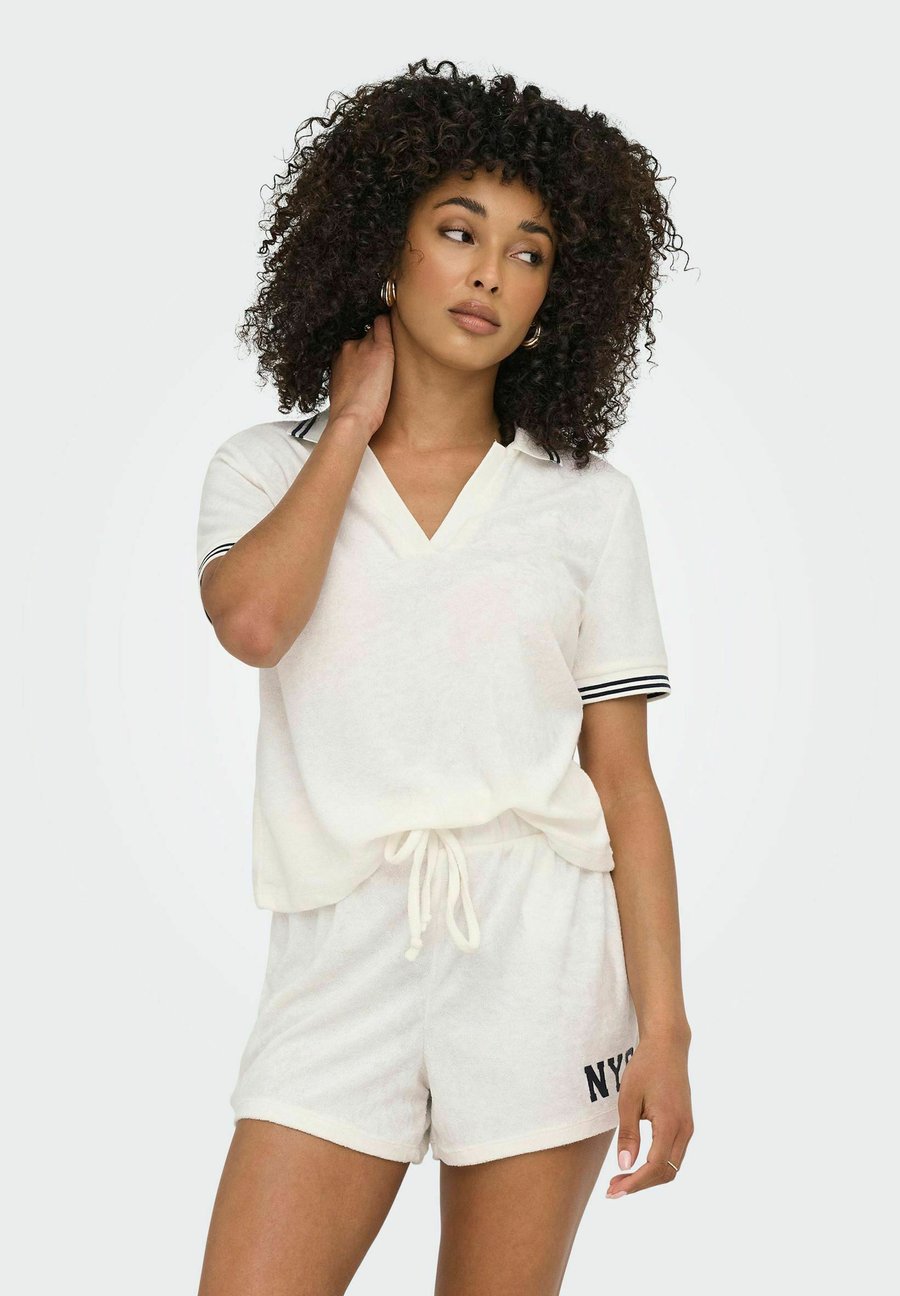 

Поло ONLY ONLVICKY, Cloud Dancer/Off-White