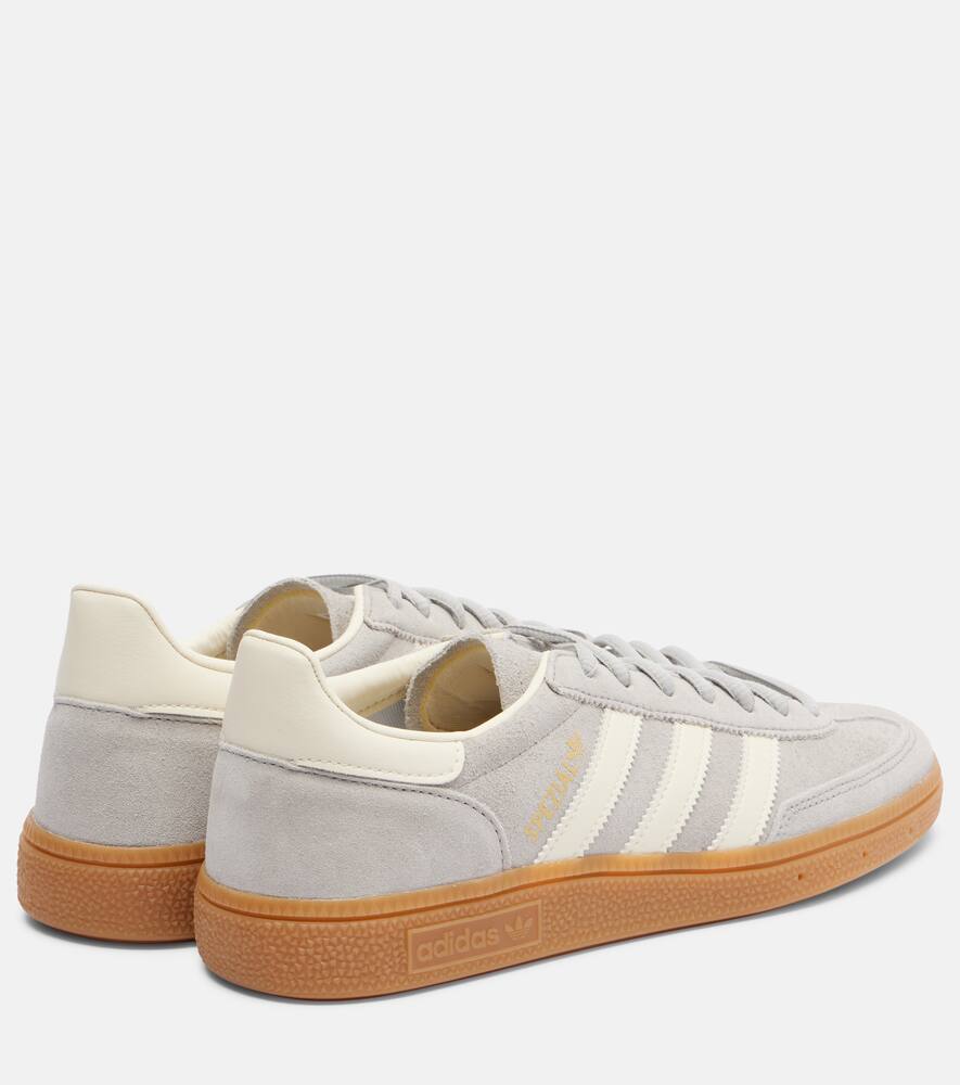 Кроссовки Handball Spezial из замши Adidas, Grey Two/Cream White/Ftwr Whit — фото 2