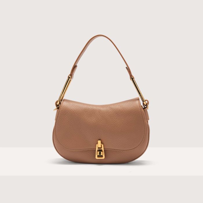 

Сумка top-handle Coccinelle Magie Soft Mini, цвет Skin