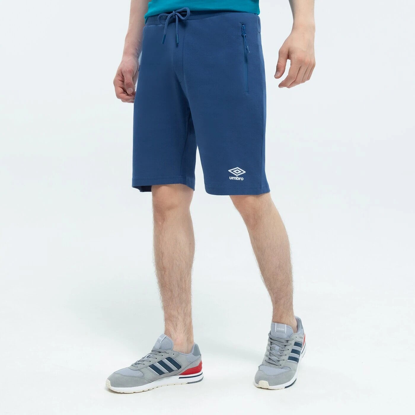 

Шорты Umbro Holton, синий