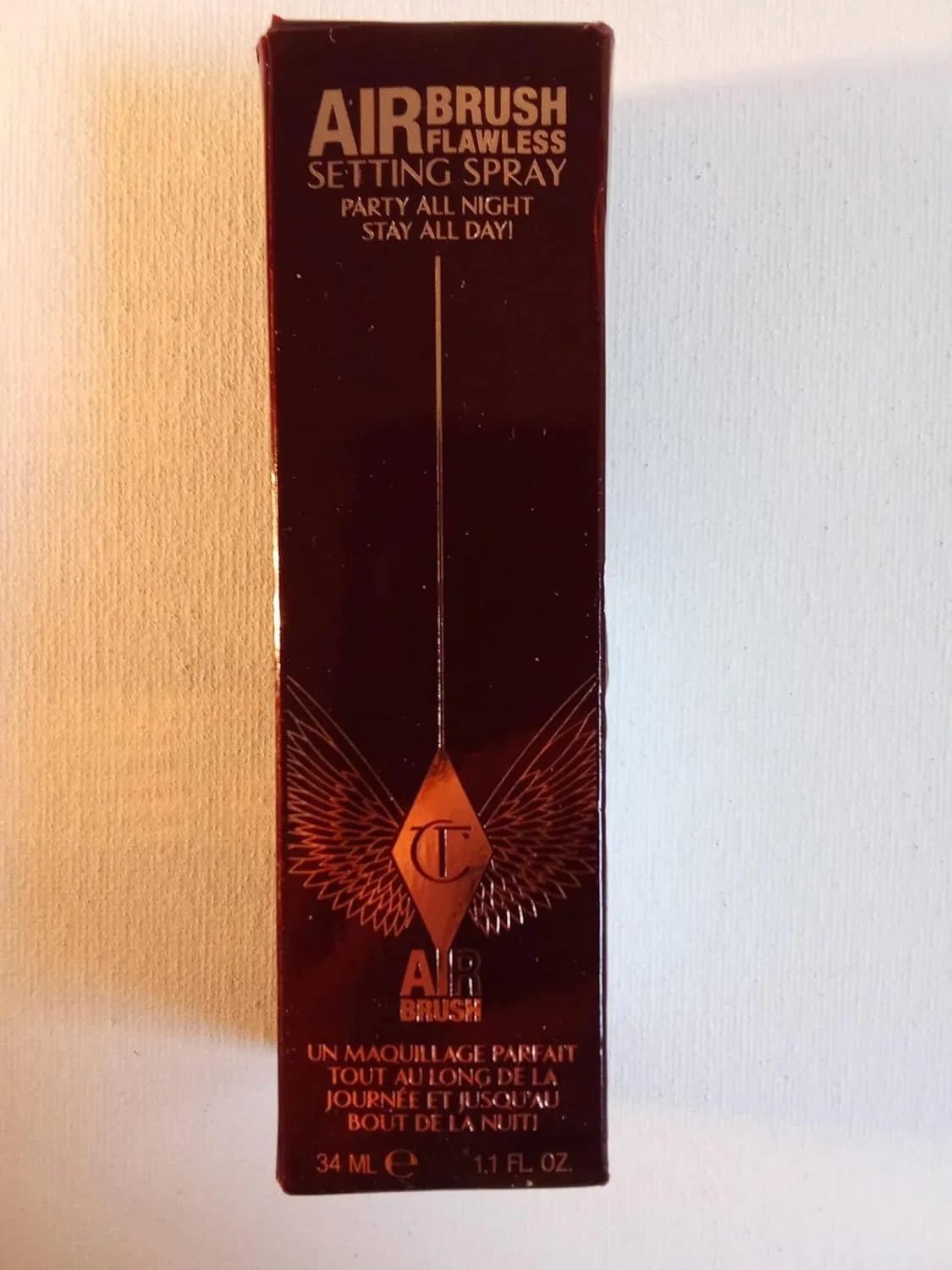 Фиксирующий спрей для макияжа «Airbrush Flawless Setting Spray» от Charlotte Tilbury Charlotte Tilbury