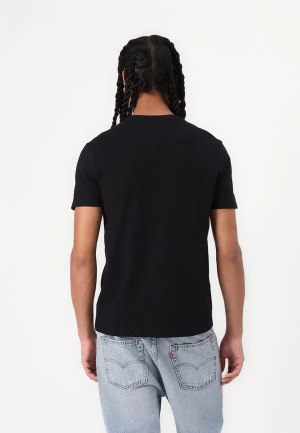 Повседневная мягкая базовая футболка с микрологотипом Gap, True Black — фото 3