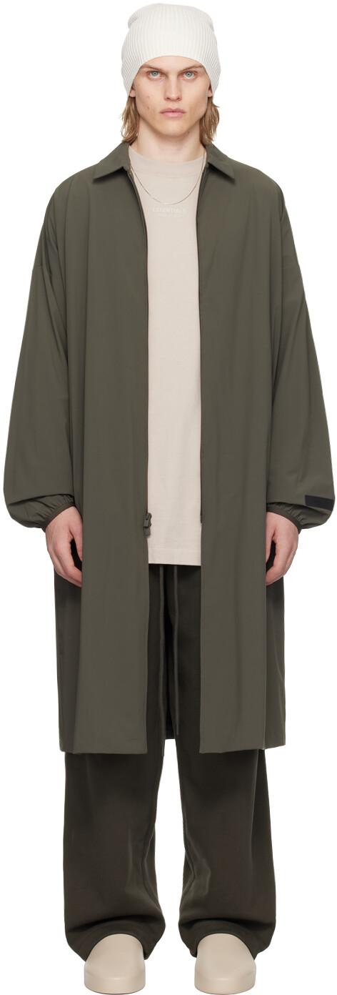 

Серое автомобильное пальто Fear Of God Essentials