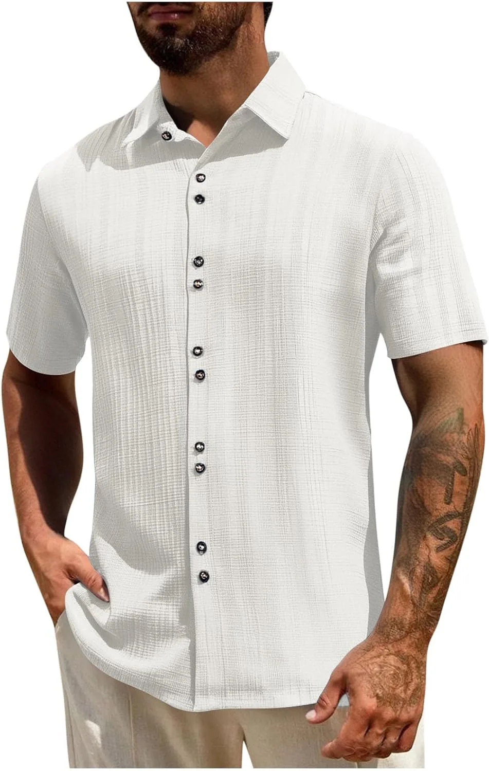 

Мужская льняная рубашка с коротким рукавом