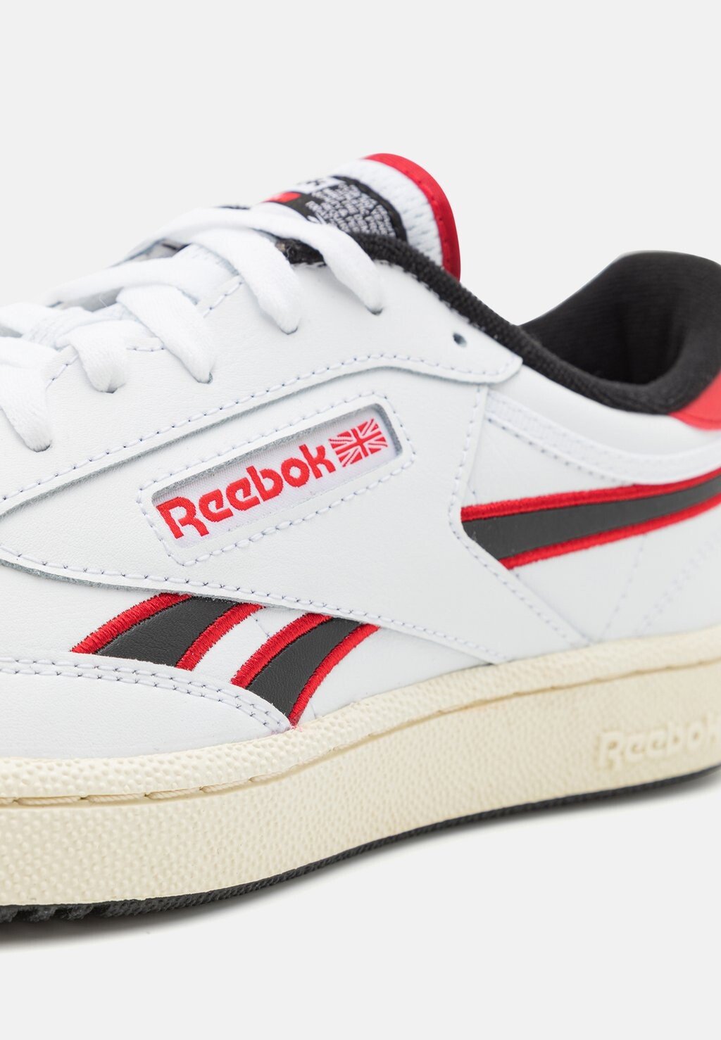Кроссовки на шнуровке CLUB C REVENGE Reebok Classic, белый