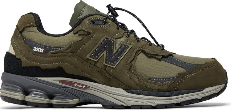 Кроссовки 2002R 'Protection Pack - Dark Moss', зеленый