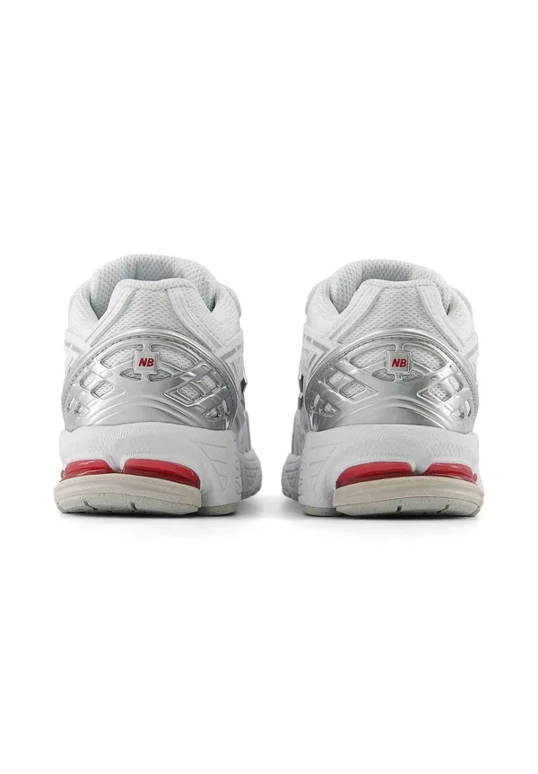 Кроссовки New Balance 1906, цвет ангора тень красный — фото 4