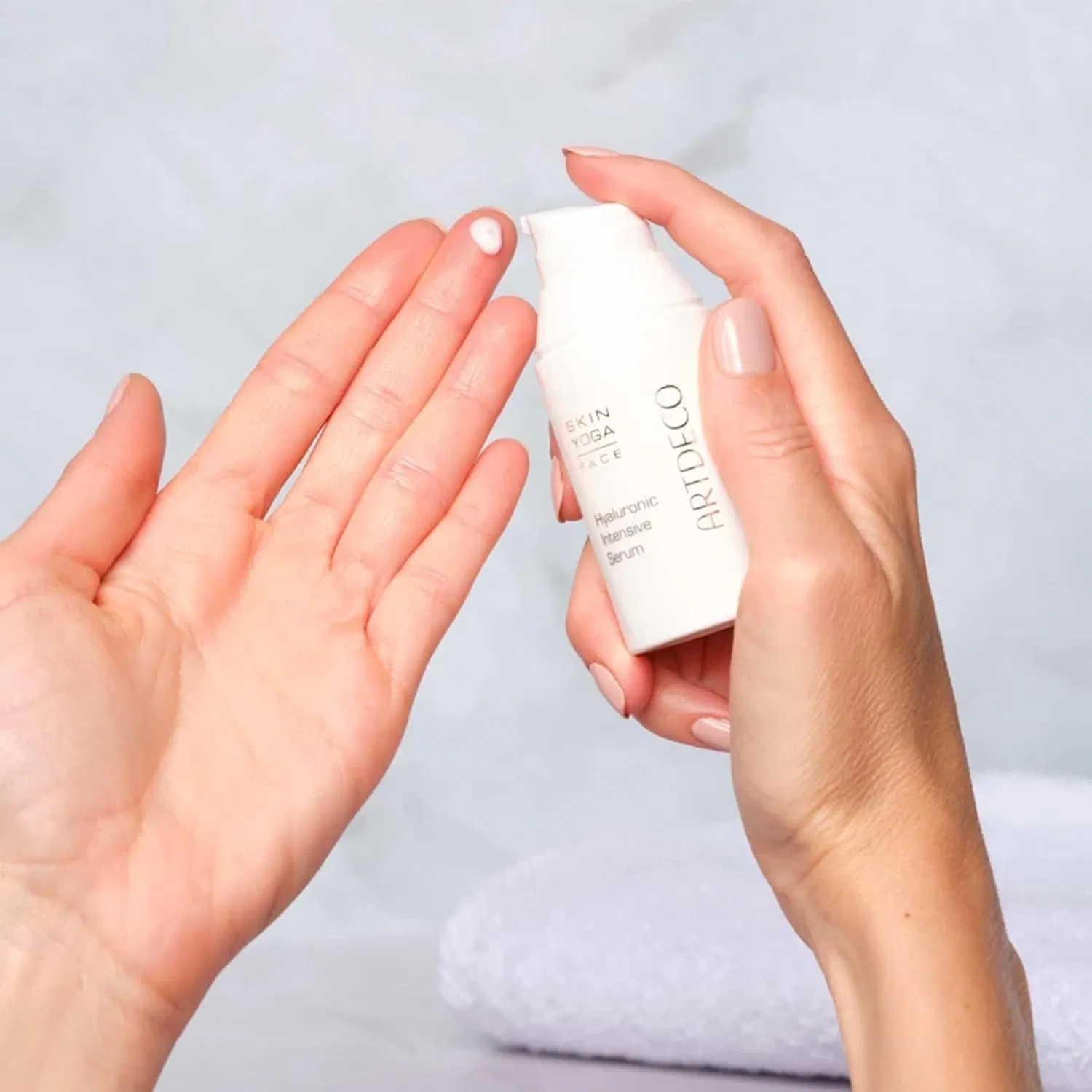Сыворотка Artdeco — Интенсивная гиалуроновая «Hyaluronic Intensive Serum» от , Transparent — фото 4