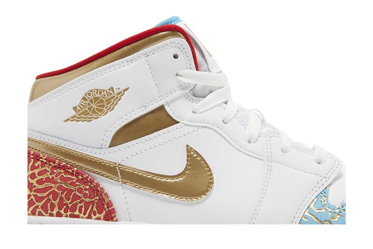 Кроссовки Air Jordan Air Jordan 1 Mid GS 'NC to Chi', белый — фото 3